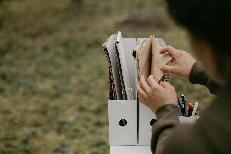 Simple Ways to Reduce Household Paper Clutter